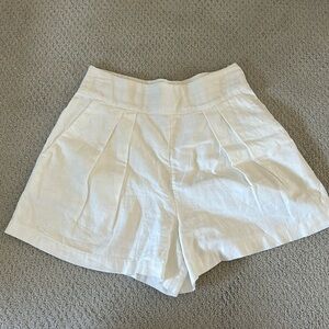 New Abercrombie ultra high rise linen-blend pull on shorts - small